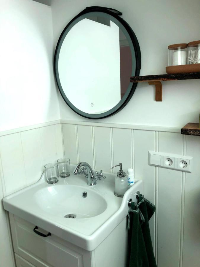 Ferienwohnung Kleiner Onkel 울딘겐물호펜 외부 사진
